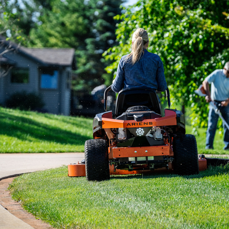 TRACTOR ARIENS EDGE GIRO CERO 42"