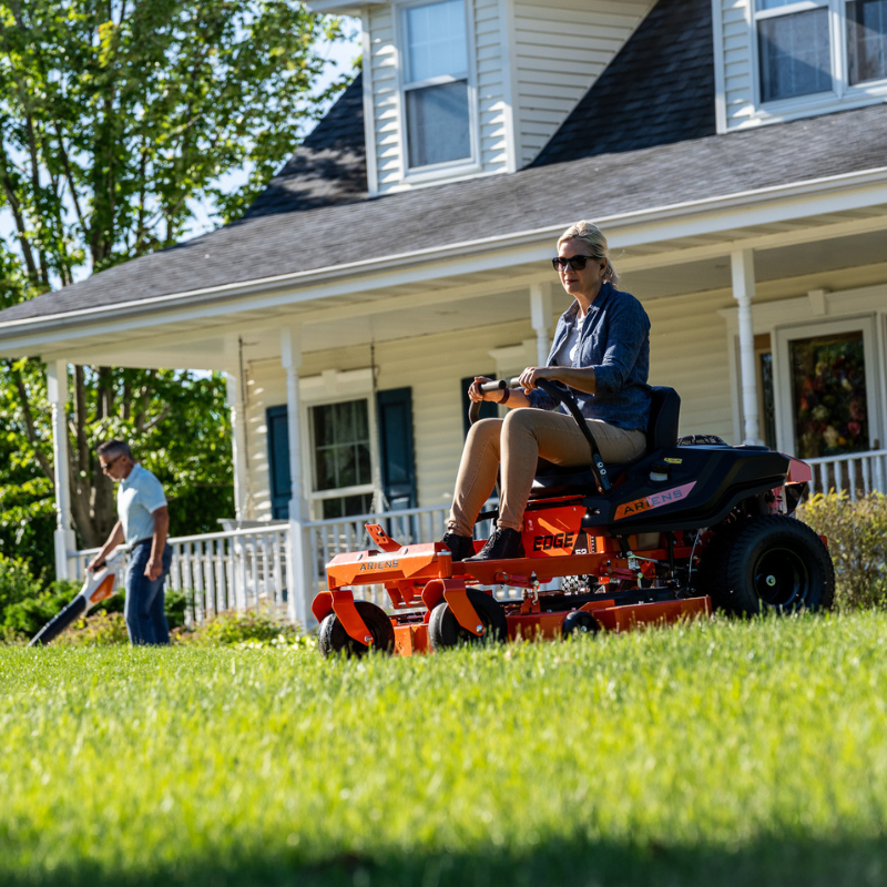 TRACTOR ARIENS EDGE GIRO CERO 42"