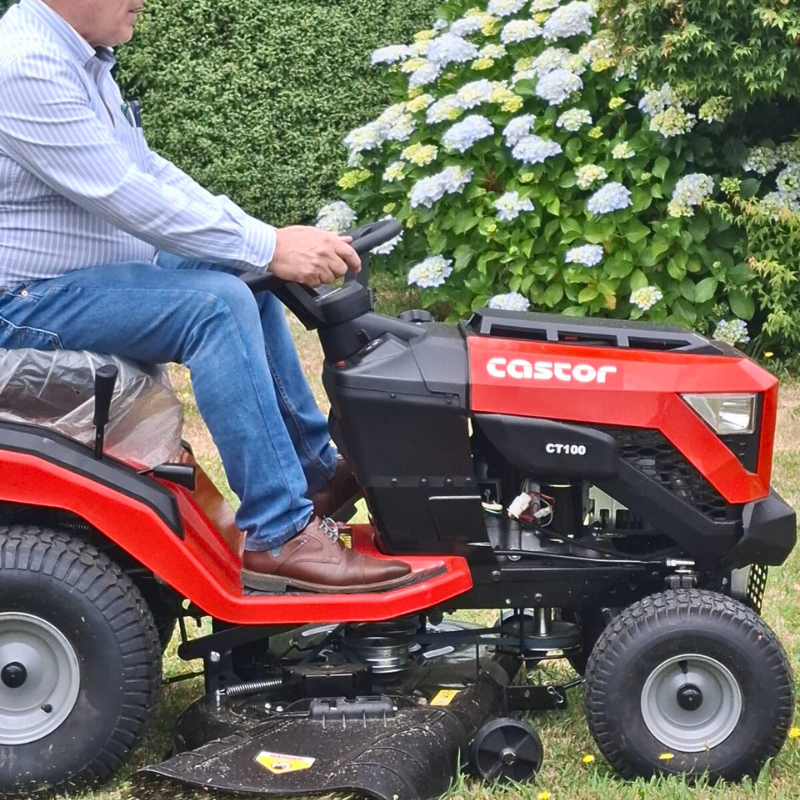 Tractor Castor 42" + Kit Mulching + Recolector 19HP